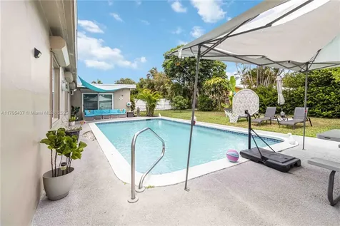 1920 SW 68th Avenue Plantation FL 33317