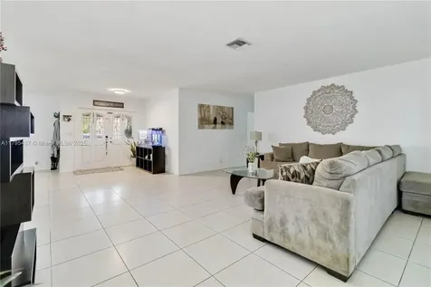 1920 SW 68th Avenue Plantation FL 33317