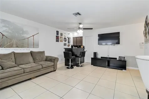 1920 SW 68th Avenue Plantation FL 33317