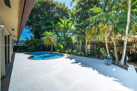 13150 SW 106th Street Miami FL 33186