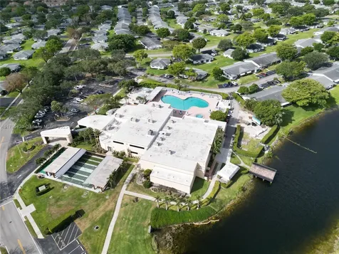 1250 NW 85th Avenue Plantation FL 33322