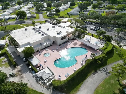 1250 NW 85th Avenue Plantation FL 33322