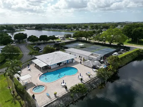 1250 NW 85th Avenue Plantation FL 33322