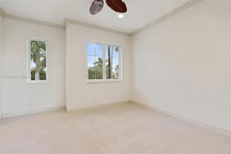 848 Harbour Isle Place North Palm Beach FL 33410