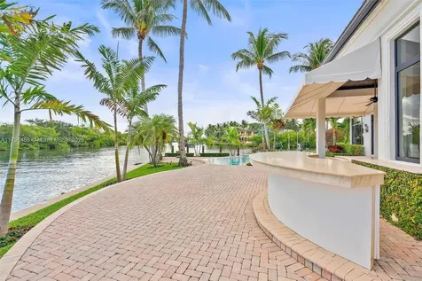 848 Harbour Isle Place North Palm Beach FL 33410