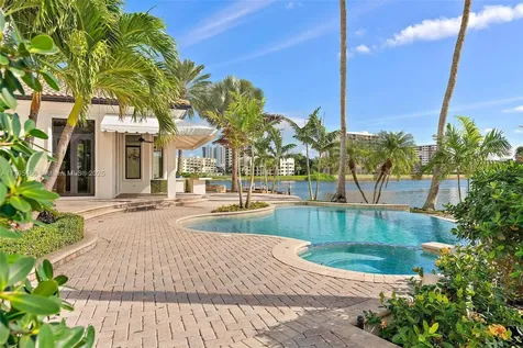 848 Harbour Isle Place North Palm Beach FL 33410