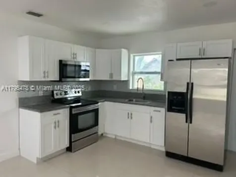 Miami FL 33161