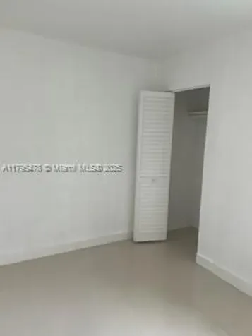 Miami FL 33161