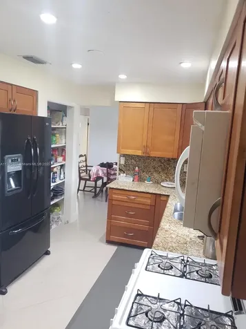 8550 NW 24th Court Sunrise FL 33322