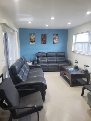 8550 NW 24th Court Sunrise FL 33322