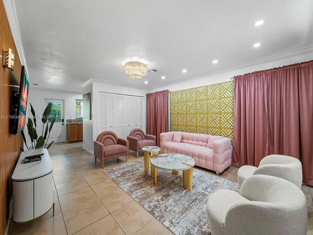 1761 NE 52nd Street Fort Lauderdale FL 33334