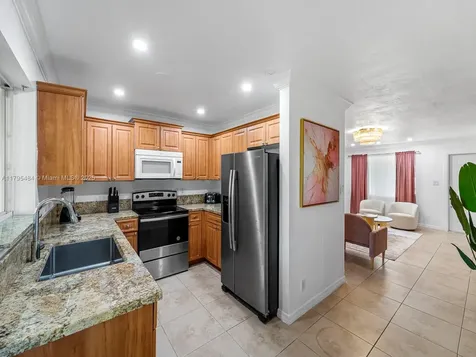 1761 NE 52nd Street Fort Lauderdale FL 33334