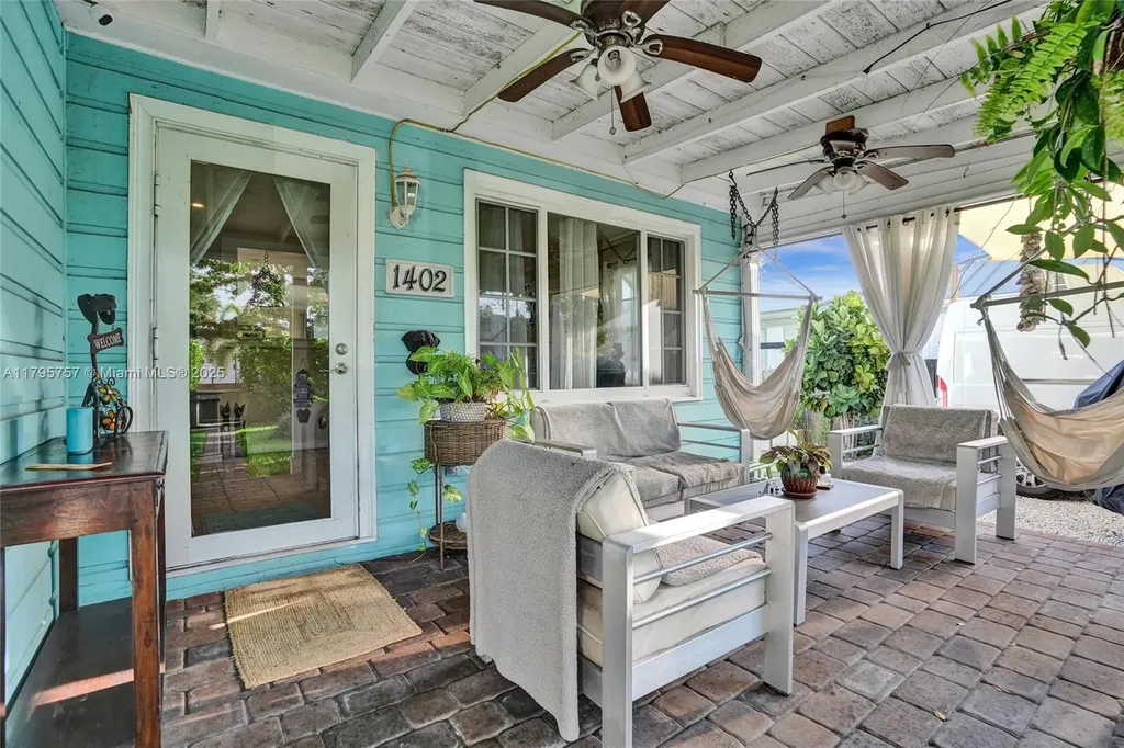 1402 SE 1st Street Pompano Beach FL 33060