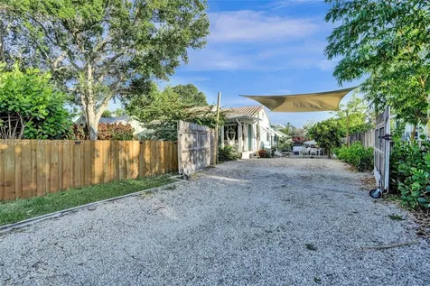 1402 SE 1st Street Pompano Beach FL 33060