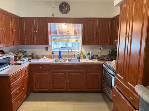 3660 NE 14th Avenue Pompano Beach FL 33064