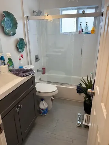 3660 NE 14th Avenue Pompano Beach FL 33064