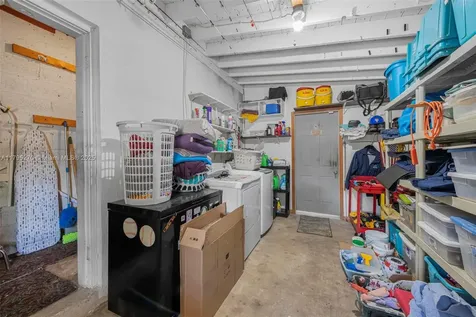 9240 Nautilus Drive Cutler Bay FL 33189