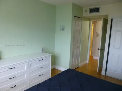 2801 NE 183rd Street Aventura FL 33160