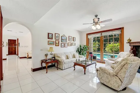 12360 SW 1st Street Plantation FL 33325