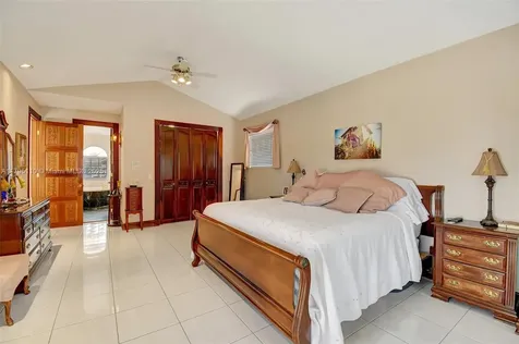12360 SW 1st Street Plantation FL 33325