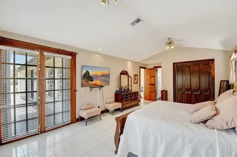 12360 SW 1st Street Plantation FL 33325