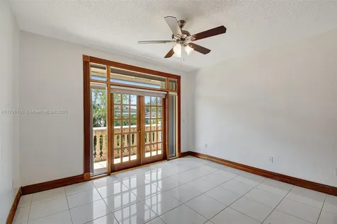 12360 SW 1st Street Plantation FL 33325