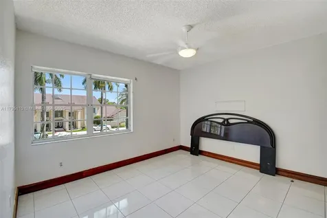 12360 SW 1st Street Plantation FL 33325