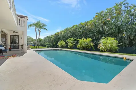 12360 SW 1st Street Plantation FL 33325