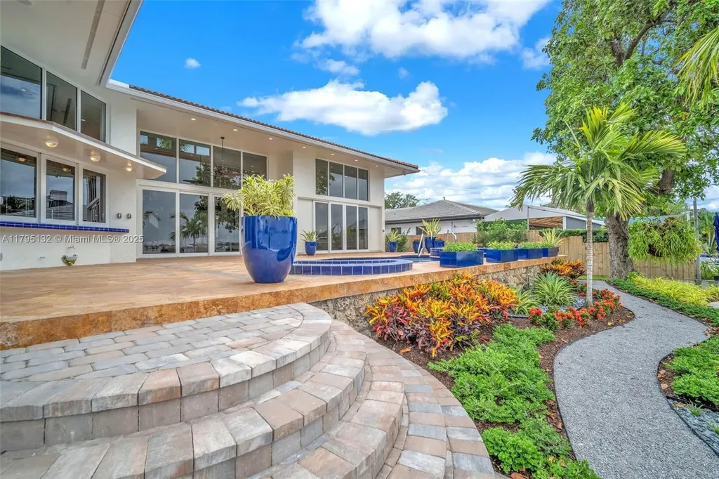 1925 Harbourview Drive Fort Lauderdale FL 33316