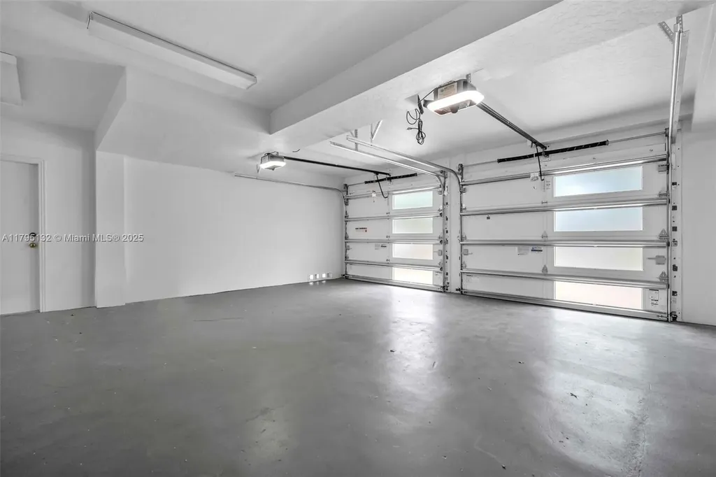 1925 Harbourview Drive Fort Lauderdale FL 33316