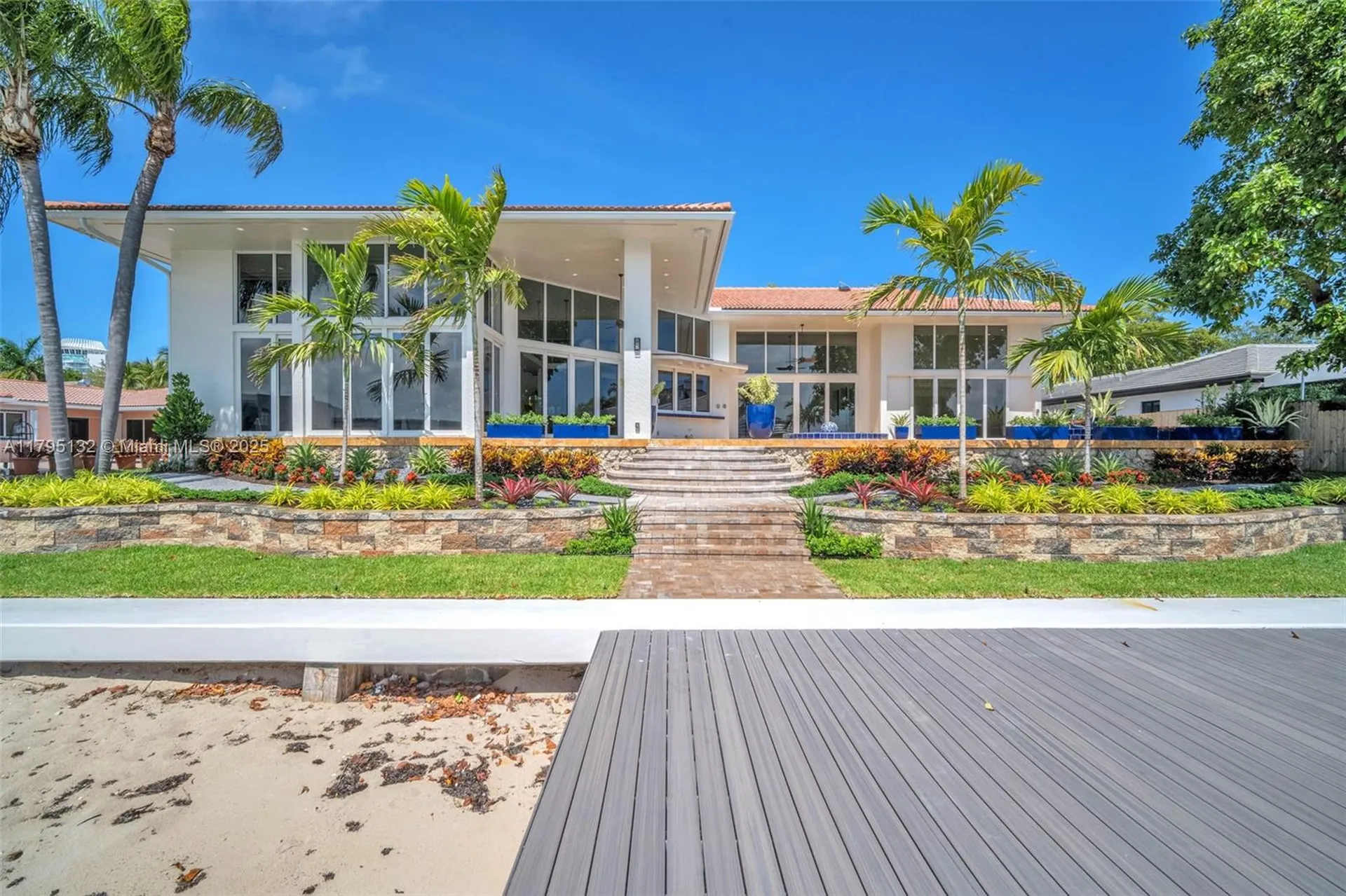 1925 Harbourview Drive Fort Lauderdale FL 33316