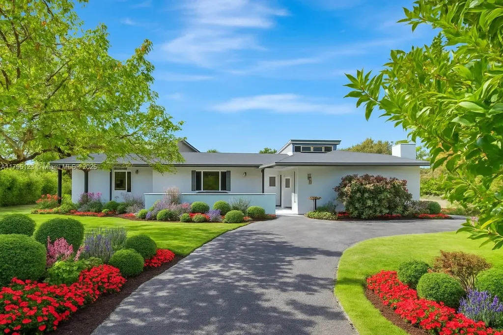 7600 SW 124th Street Pinecrest FL 33156