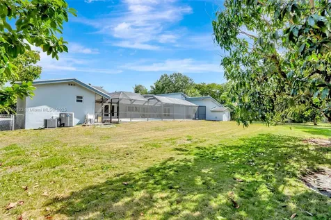 7600 SW 124th Street Pinecrest FL 33156