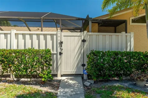 5926 Golden Eagle Circle Palm Beach Gardens FL 33418