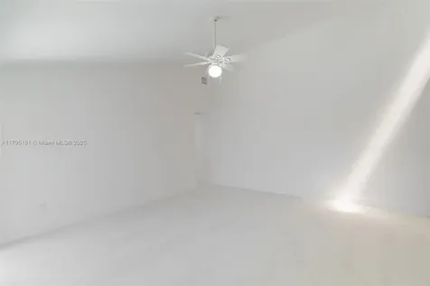 5926 Golden Eagle Circle Palm Beach Gardens FL 33418