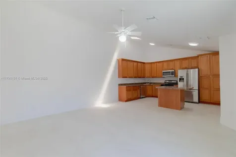 5926 Golden Eagle Circle Palm Beach Gardens FL 33418