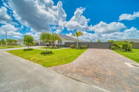 15978 SW 276th Street Homestead FL 33031