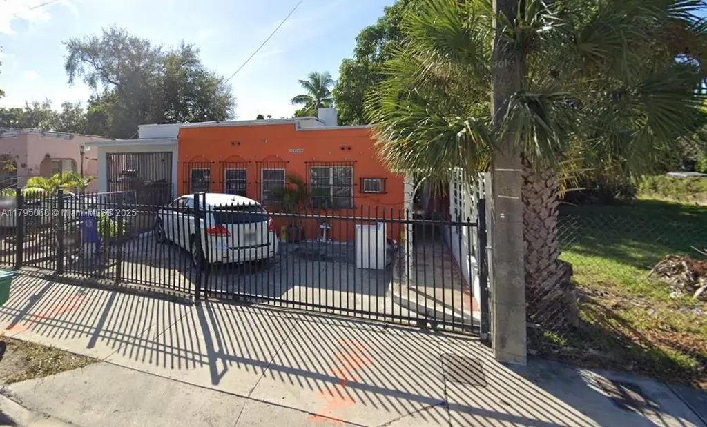 1166 NW 29th Street Miami FL 33127