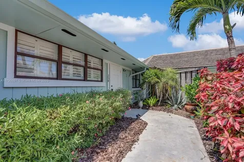 1127 E Seminole Avenue Jupiter FL 33477