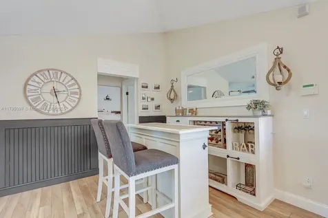 1127 E Seminole Avenue Jupiter FL 33477