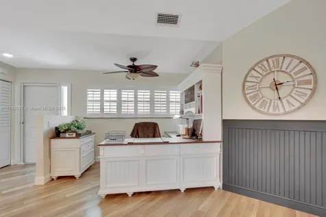 1127 E Seminole Avenue Jupiter FL 33477