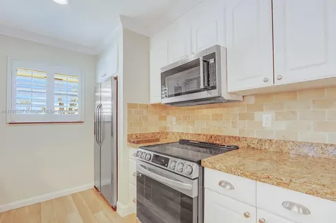 1127 E Seminole Avenue Jupiter FL 33477