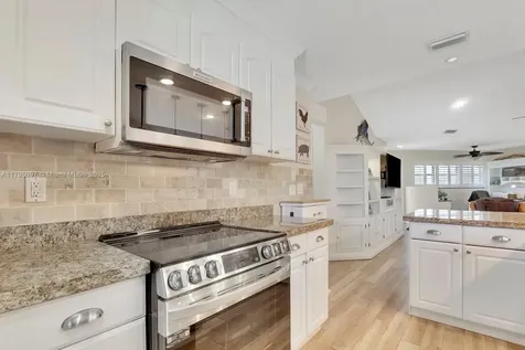 1127 E Seminole Avenue Jupiter FL 33477