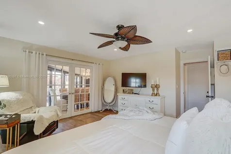 1127 E Seminole Avenue Jupiter FL 33477