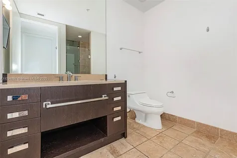 18201 Collins Avenue Sunny Isles Beach FL 33160