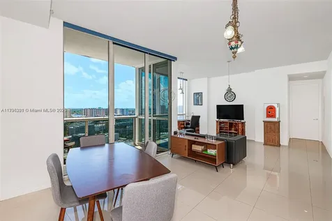 18201 Collins Avenue Sunny Isles Beach FL 33160