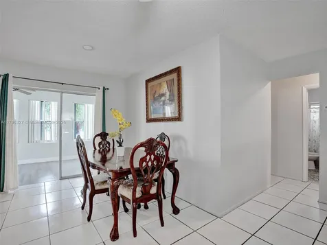 4340 NW 46th Terrace Lauderdale Lakes FL 33319