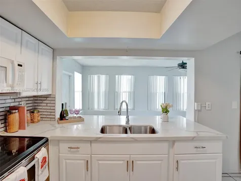 4340 NW 46th Terrace Lauderdale Lakes FL 33319