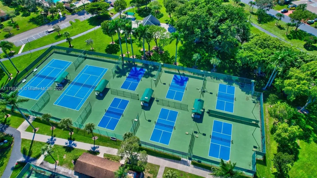 8055 Sweetbriar Way Boca Raton FL 33496