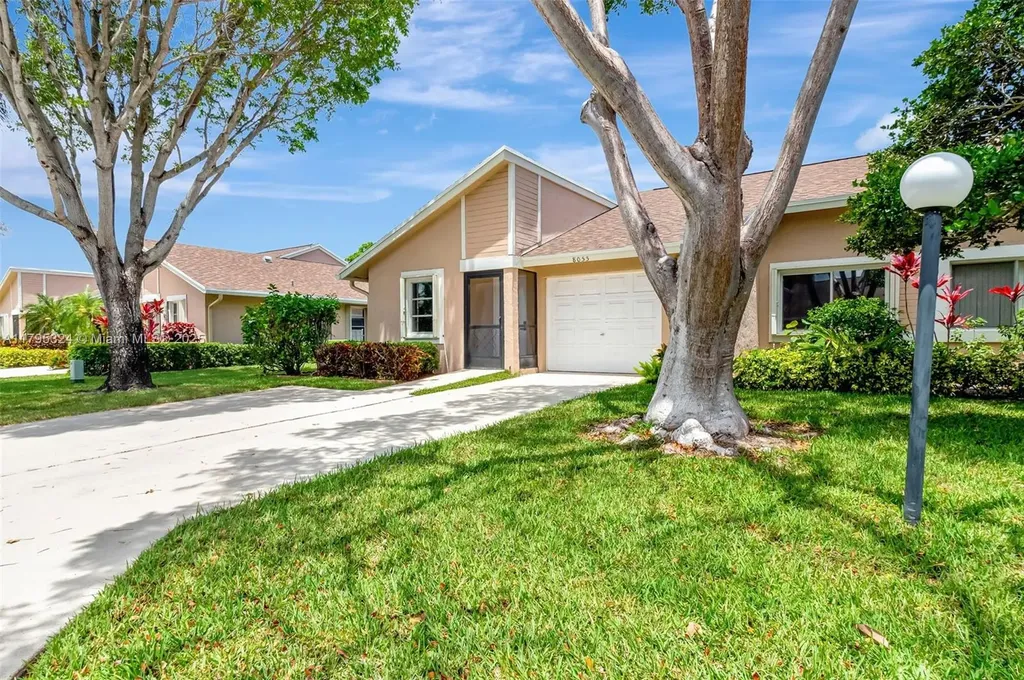 8055 Sweetbriar Way Boca Raton FL 33496